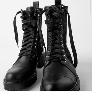 Lace up bootie